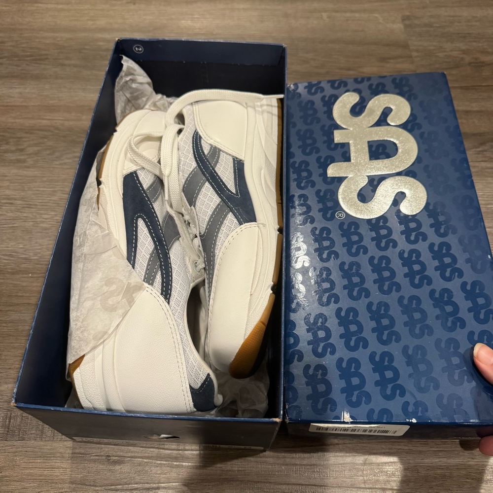 SAS Tour Mesh Lago Vista Lace Up Comfort Walking Sneakers - Picture 8 of 9